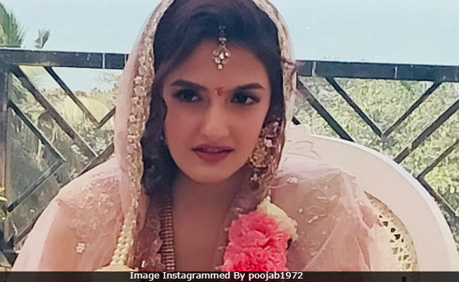 Pooja Bhatt Shares Pics From Cousin Sakshi's Wedding