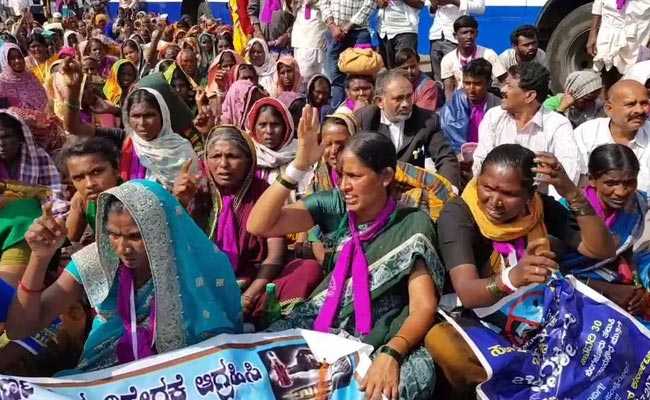 Demanding Alcohol Ban, Thousands Of Women March In Karnataka
