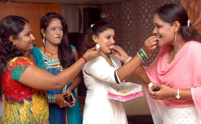 Supreme Court Okays Dance Bars With Liquor: 10 Facts On What It's Changed