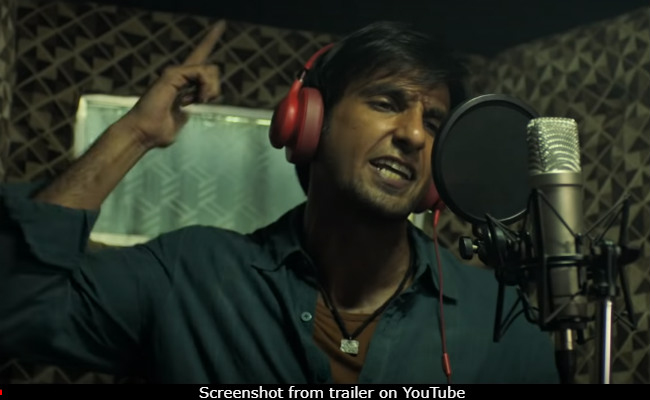 Gully Boy Box Office Collection Day 1: रणवीर सिंह ने 'गली बॉय' से मचाया गदर, पहले दिन कमा डाले इतने करोड़