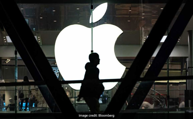 Apple Bug Lets Users Hear Others Via Facetime Before They Pick Up Call