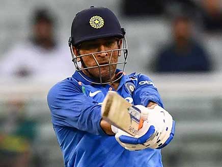 Fans Thrilled After ICC Puts MS Dhonis Picture As Twitter Cover Image