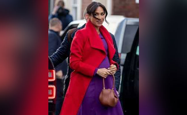 Meghan Markle Travels To New York For A "Secret" Baby Shower: Reports