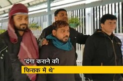 दिल्ली पुलिस ने तीन लोगों को किया गिरफ़्तार, RSS नेताओं की हत्या की रच रहे थे साजिश दिल्ली पुलिस ने तीन लोगों को किया गिरफ़्तार, RSS नेताओं की हत्या की रच रहे थे साजिश