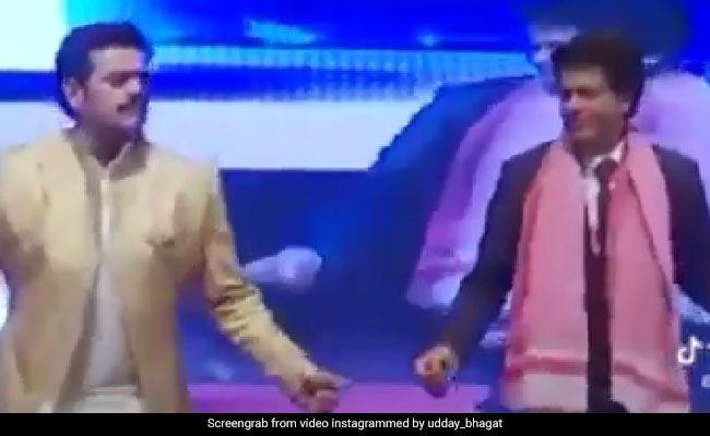 शाहरुख खान की 'जीरो' का बुरा हश्र, भोजपुरी गाने पर नाचते दिखे बउआ सिंह.. देखें Video