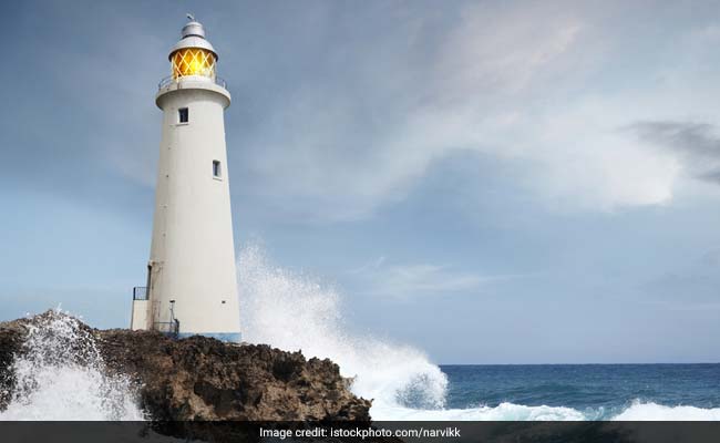 91 लाख सैलरी, इस शहर में लाइटहाउस की देखभाल के लिए मिल रहे हैं लाखों