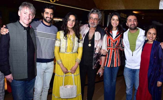 <I>Bombairiya</I>: Shraddha Kapoor, Shivangi Kolhapure And Shakti Kapoor Form Siddhanth's Cheer Squad At Film Screening