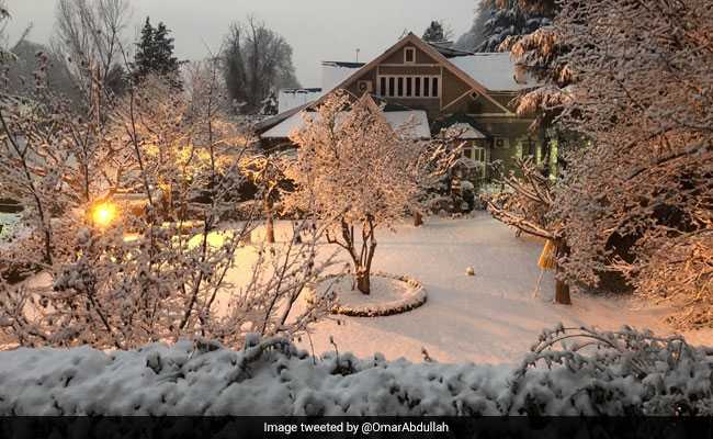 "Treat Mine As Yours": Omar Abullah Invites KTR To Kashmir Home