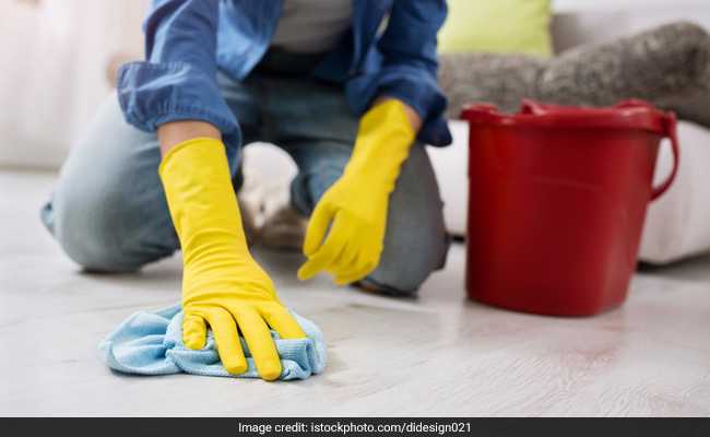 Singapore Woman Made Help Pour Hot Water On Herself, Drink Floor Cleaner