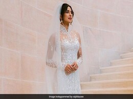 Priyanka Chopra's Priceless Reaction When She First Wore Her Wedding Gown Priyanka Chopra's Priceless Reaction When She First Wore Her Wedding Gown