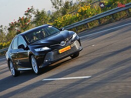 2020 Toyota Camry Hybrid BS6: All You Need To Know 2020 Toyota Camry Hybrid BS6: All You Need To Know