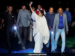 Red Carpet Welcome For Leaders Arriving For Mamata Banerjee's Mega Rally Red Carpet Welcome For Leaders Arriving For Mamata Banerjee's Mega Rally