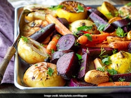 Winter Diet: सर्दियों में खाएं ये 6 जड़ वाली सब्जियां, विटामिन और मिनरल्स से हैं भरपूर, मिलेंगे अनगिनत फायदे Winter Diet: सर्दियों में खाएं ये 6 जड़ वाली सब्जियां, विटामिन और मिनरल्स से हैं भरपूर, मिलेंगे अनगिनत फायदे