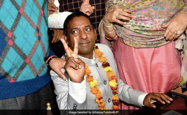 बचपन में बीनते थे कूड़ा, अब बने चंडीगढ़ के मेयर