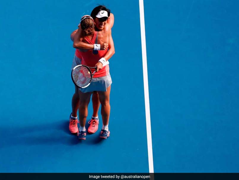 Australian Open: समांथा स्&zwj;टोसुर और झांग शुआई की जोड़ी ने जीता महिला डबल्&zwj;स खिताब..
