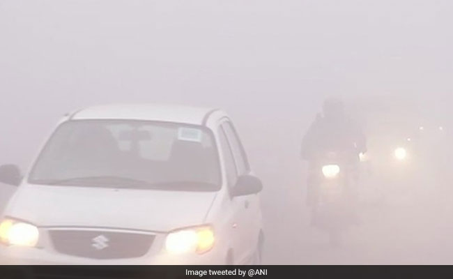Dense Fog Likely In Delhi, Adjoining Areas For Next 3 Days: Weather Office