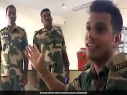 जवान के गाने को सुनकर आपके भी खड़े हो जाएंगे रोंगटे, मां को बोला- मैं वापस आऊंगा, देखें VIDEO जवान के गाने को सुनकर आपके भी खड़े हो जाएंगे रोंगटे, मां को बोला- मैं वापस आऊंगा, देखें VIDEO