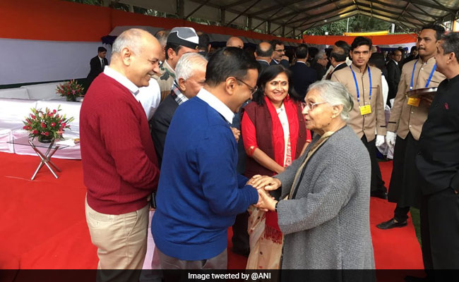 This Sheila Dikshit, Arvind Kejriwal Moment Fueled Much Speculation