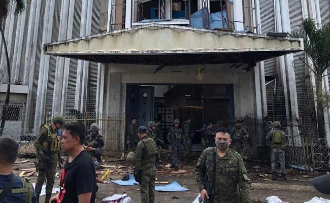 21 Dead, 71 Injured As Bombs Hit Church In Philippines