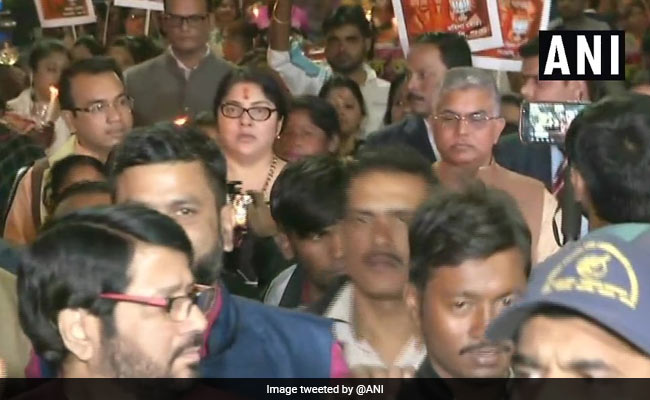 BJP Protests Near Mamata Banerjee's House Over Alleged Gangrape