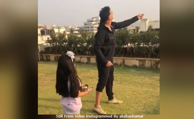 Akshay Kumar And 'Little Helper' Nitara Fly Kites On Makar Sankranti