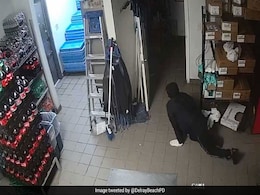 "Creeping, Crawling Criminal" Steals Empty Safe In Hilarious Clip "Creeping, Crawling Criminal" Steals Empty Safe In Hilarious Clip