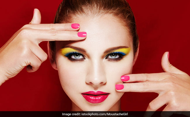 5 Eyeliners To Add A Pop Of Colour To Your Looks