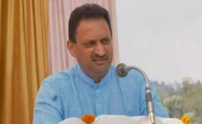 आज की राजनीति में बयानों की मर्यादा तार-तार