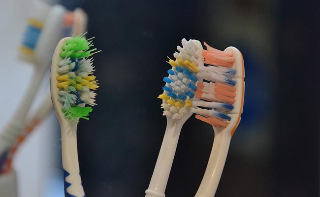 Delhi Man Accidentally Swallows Toothbrush While Cleaning Throat