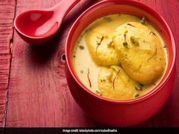 Milk-Based Dessert: त्योहारी सीजन को खास बनाने के लिए इन मिल्क बेस्ड रेसिपीज को करें ट्राई Milk-Based Dessert: त्योहारी सीजन को खास बनाने के लिए इन मिल्क बेस्ड रेसिपीज को करें ट्राई