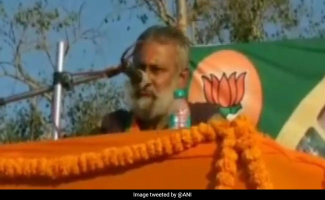 "Attack Police, Not Trinamool": Bengal BJP Leader's Bizarre Call
