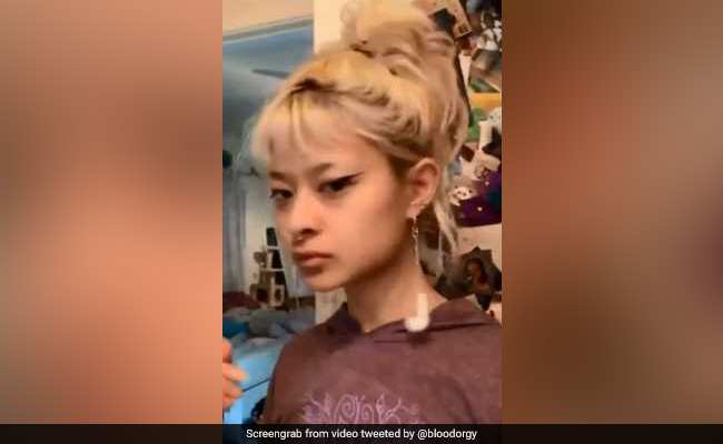 Viral: This Woman Turned Her AirPods Into Earrings So They Don't Get Lost