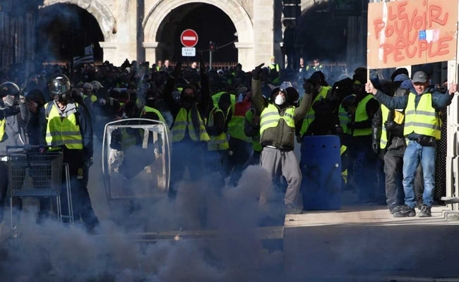 France's ''Yellow Vests'' Mobilise For Fresh Round Of Protests