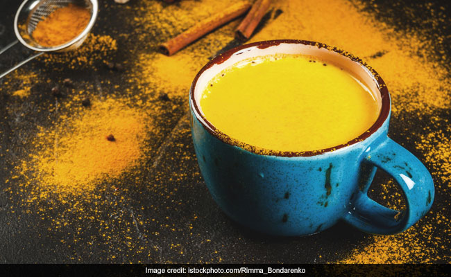 Turmeric milk: Add a pinch of turmeric to a cup of milk and have it at night to sleep well