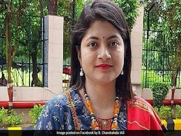 बी चंद्रकला के नाम पर फर्जी LinkedIn प्रोफाइल का मामला आया सामने बी चंद्रकला के नाम पर फर्जी LinkedIn प्रोफाइल का मामला आया सामने