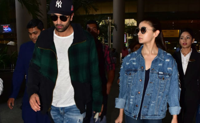 Rumoured Couple Alia Bhatt And Ranbir Kapoor Touch Down In Mumbai After New York Vacation. See Pics