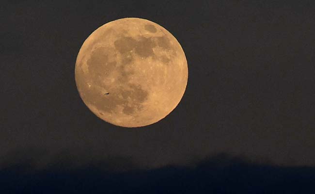 Several Lunar Eclipse Festivities Cancelled In US Due To Bitter Cold