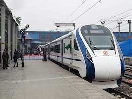 Stones Thrown At Vande Bharat Express In West Bengal's Farakka Stones Thrown At Vande Bharat Express In West Bengal's Farakka