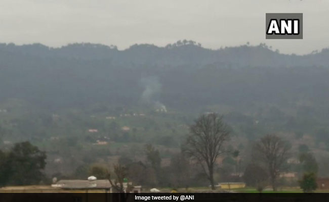 जम्मू-कश्मीर : भारत के हमले से बौखलाया पाक कर रहा गोलीबारी, शोपिया में जैश के 2 आतंकी ढेर