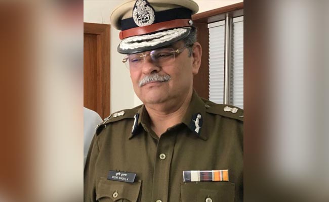 Former Madhya Pradesh Police Chief Rishi Kumar Shukla Is New CBI Boss