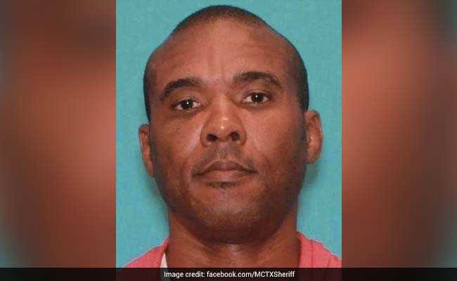 Murder-Accused US Martial Artist Flees As Prison Van Stops For Breakfast Murder-Accused US Martial Artist Flees As Prison Van Stops For Breakfast