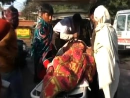 उत्तर प्रदेश और उत्तराखंड में जहरीली शराब से मरने वालों की संख्या हुई 76, कइयों की हालत गंभीर  उत्तर प्रदेश और उत्तराखंड में जहरीली शराब से मरने वालों की संख्या हुई 76, कइयों की हालत गंभीर