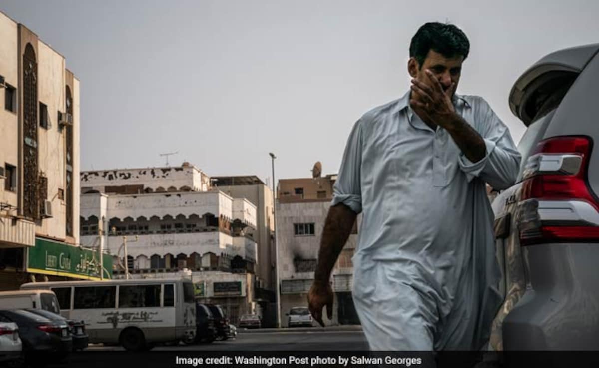 Saudi Arabia Scraps Kafala 'Forced Labour' System That Enslaved Millions. What Was It?