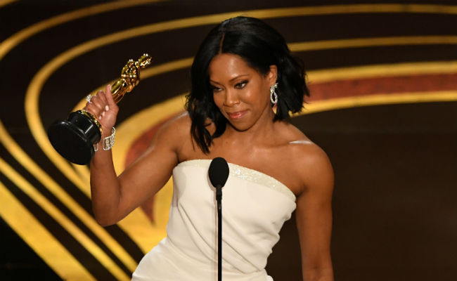 Oscars 2019: एक्ट्रेस रेजिना किंग को मिला बेस्ट सपोर्टिंग एक्ट्रेस के लिए ऑस्कर, यहां देखें किसे मिला अवॉर्ड