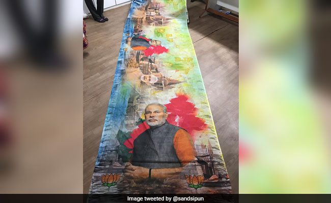 Sarees With PM Modi's Pictures Big Hit Among Jharkhand Women