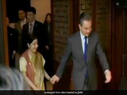 "India Doesn't Wish To See Further Escalation": Sushma Swaraj In China "India Doesn't Wish To See Further Escalation": Sushma Swaraj In China