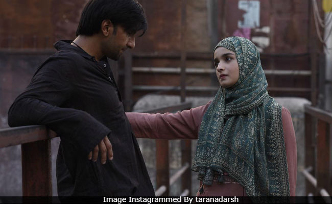 <i>Gully Boy</i> Box Office Day 13: Ranveer Singh And Alia Bhatt's Film Races Towards Rs 125 Crore