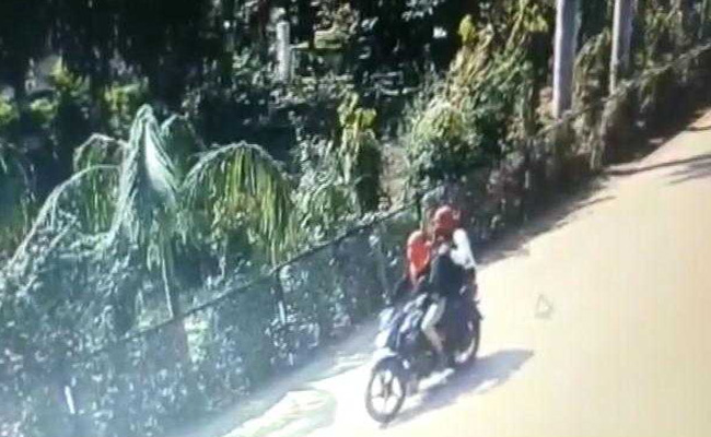 6-Year-Old Twins, Kidnapped From Schoolbus, Found Dead In UP River