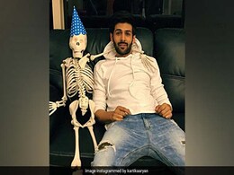 These Stars Are Celebrating Valentine's Day - With A Fun Twist These Stars Are Celebrating Valentine's Day - With A Fun Twist