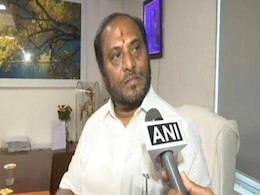 शिवसेना नेता ने अपने ही मंत्रियों के खिलाफ खोला मोर्चा, एनसीपी से मिलीभगत का लगाया आरोप शिवसेना नेता ने अपने ही मंत्रियों के खिलाफ खोला मोर्चा, एनसीपी से मिलीभगत का लगाया आरोप